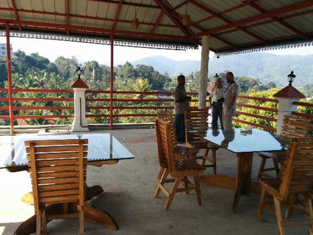Panthalams Homestay Thekkady Ngoại thất bức ảnh